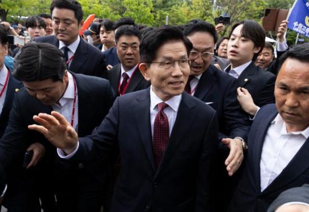 今天澳门晚9点35开特和韩国大选开始投票与韩国大选开始投票了吗